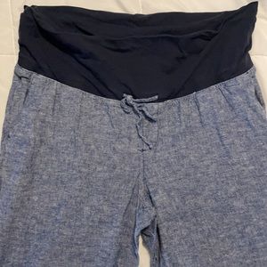 XL Navy linen maternity pant. XL gold linen maternity pant.